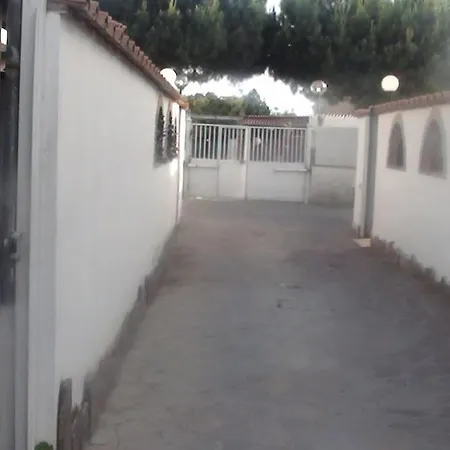Villino Con Giardino A 10 Minuti A Piedi Dal Mare E Vicino A Roma Holiday home Torvaianica